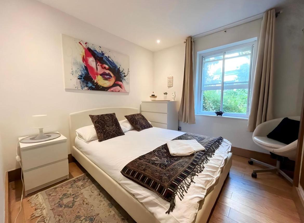 Luxury 2 Double Bedroom Flat - Kensington Λονδίνο Εξωτερικό φωτογραφία