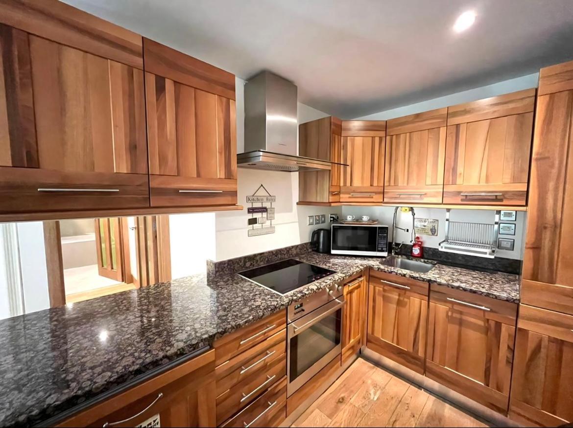 Luxury 2 Double Bedroom Flat - Kensington Λονδίνο Εξωτερικό φωτογραφία