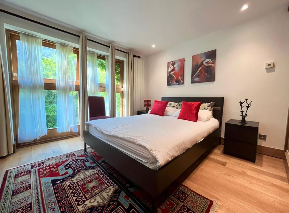 Luxury 2 Double Bedroom Flat - Kensington Λονδίνο Εξωτερικό φωτογραφία